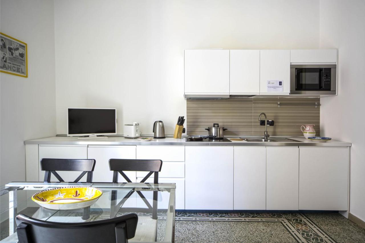 Casa Dante - Historic Apartment In The Perfect Naples Location Exteriör bild